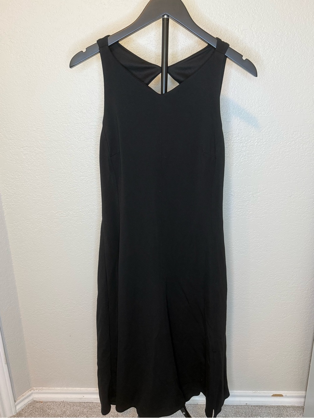 Ann Taylor Black Sleeveless Midi Dress with V-Back Detail